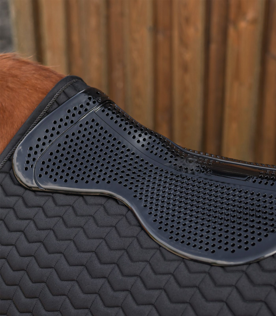 Гель под седло Basic Black. Waldhausen 2