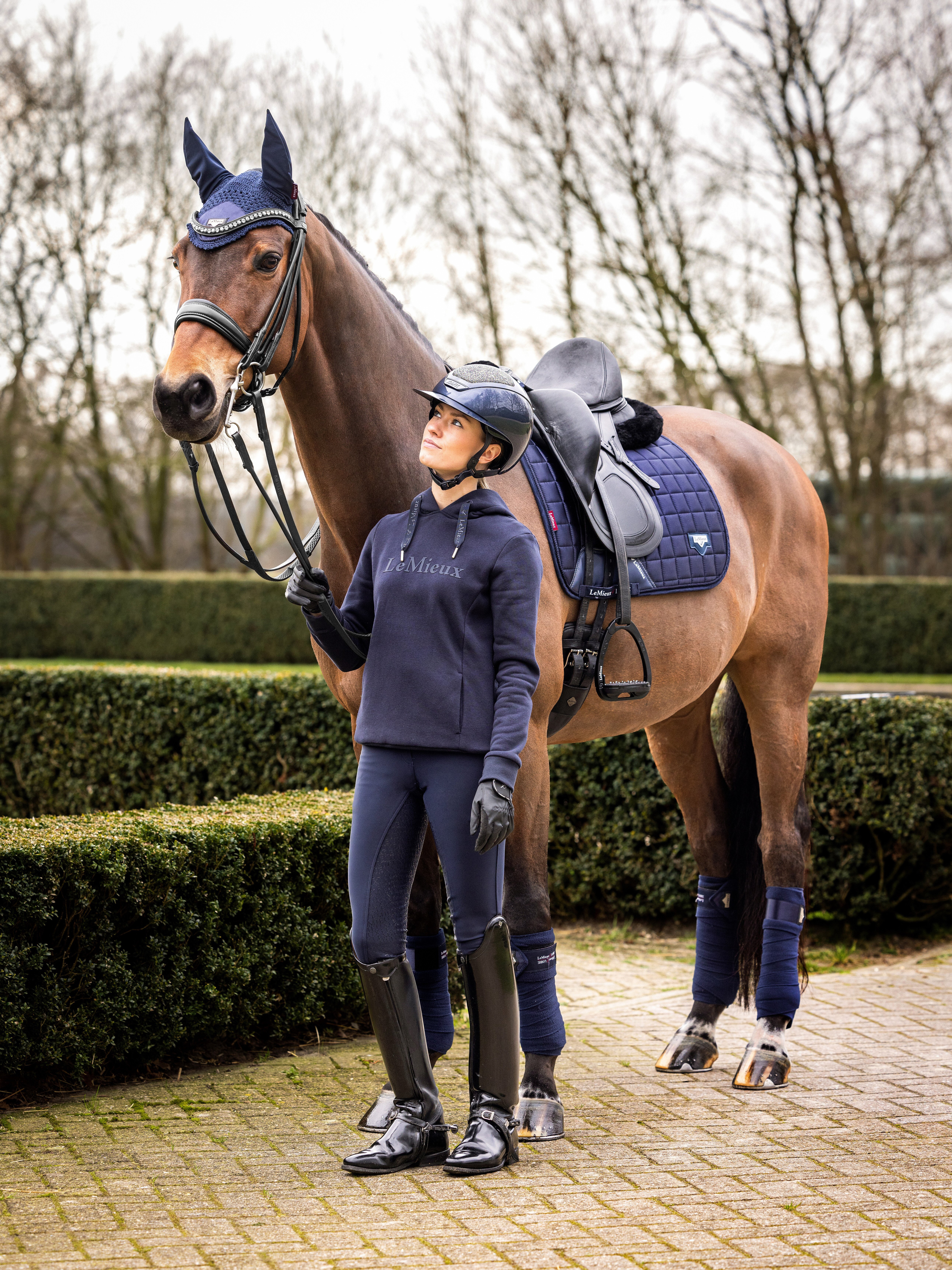 Вальтрап выездковый Loire Classic DR Square Navy. LeMieux 2