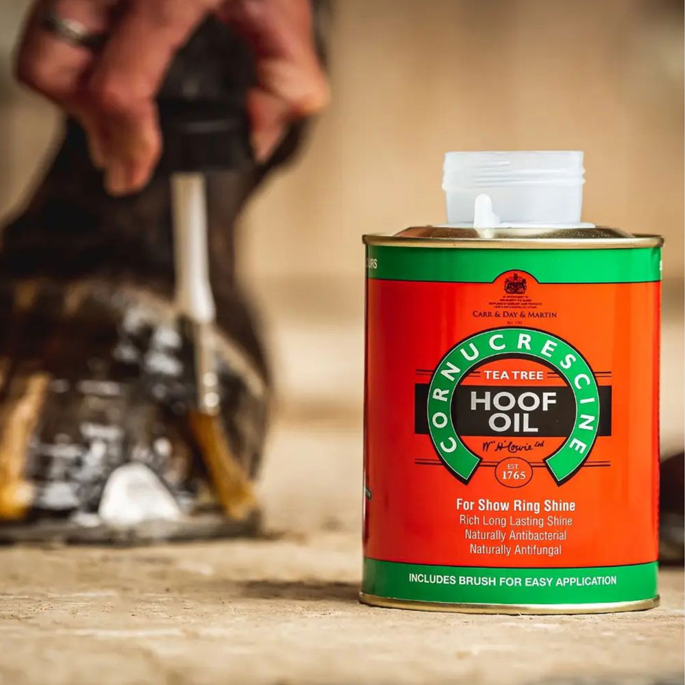 Масло для копыт с экстрактом чайного дерева Hoof Oil. CDM 2