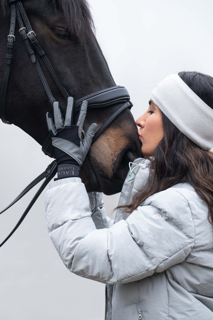 Повязка Livigno Stone Grey. HKM 6
