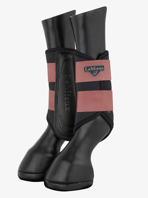 Ногавки Grafter Brushing Boot Orchid Rose, 2 шт. LeMieux.
