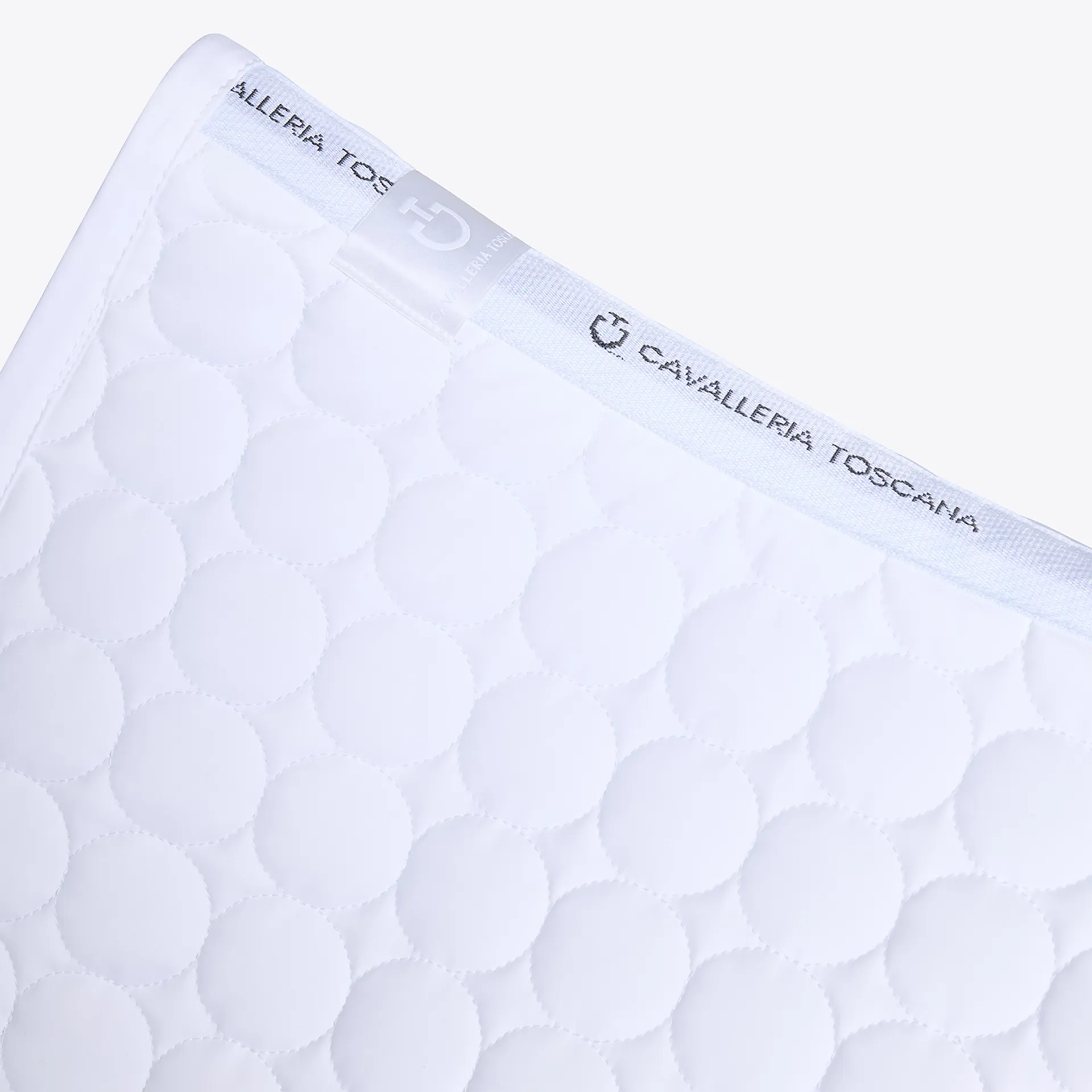 Вальтрап выездковый In Quilted Cotton Fabric White. Cavalleria Toscana 2