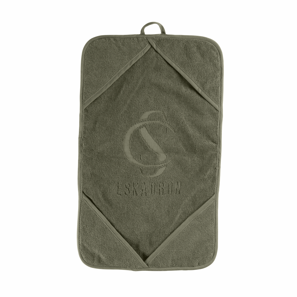Полотенце для ухода за лошадью и амуницией Terry Dusty Olive Sports 25. Eskadron