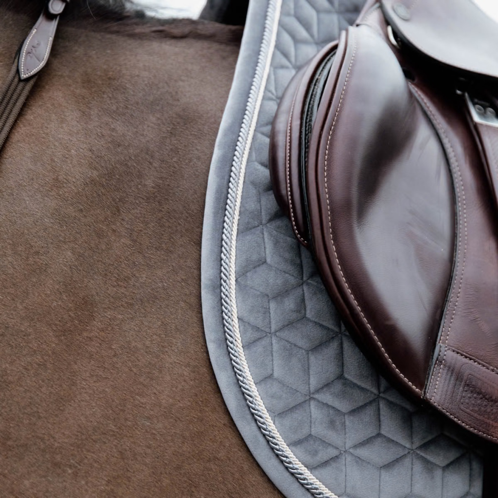 Вальтрап конкурный Basic Velvet Grey. Kentucky 5